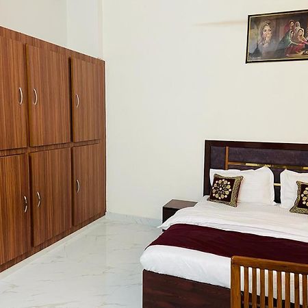 Zora Park Luxury Rooms Вишакхапатнам Экстерьер фото