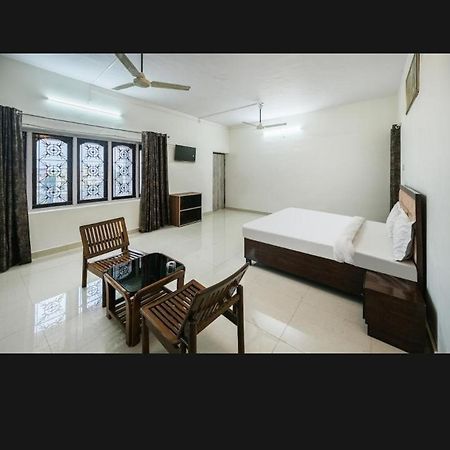 Zora Park Luxury Rooms Вишакхапатнам Экстерьер фото