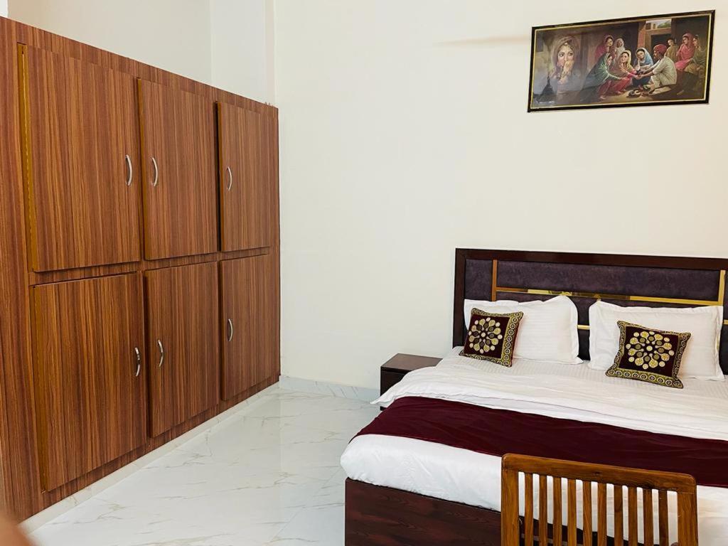 Zora Park Luxury Rooms Вишакхапатнам Экстерьер фото